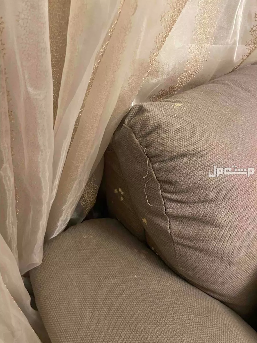 كنب ايكيا في الدمام بسعر 3500 ريال سعودي
