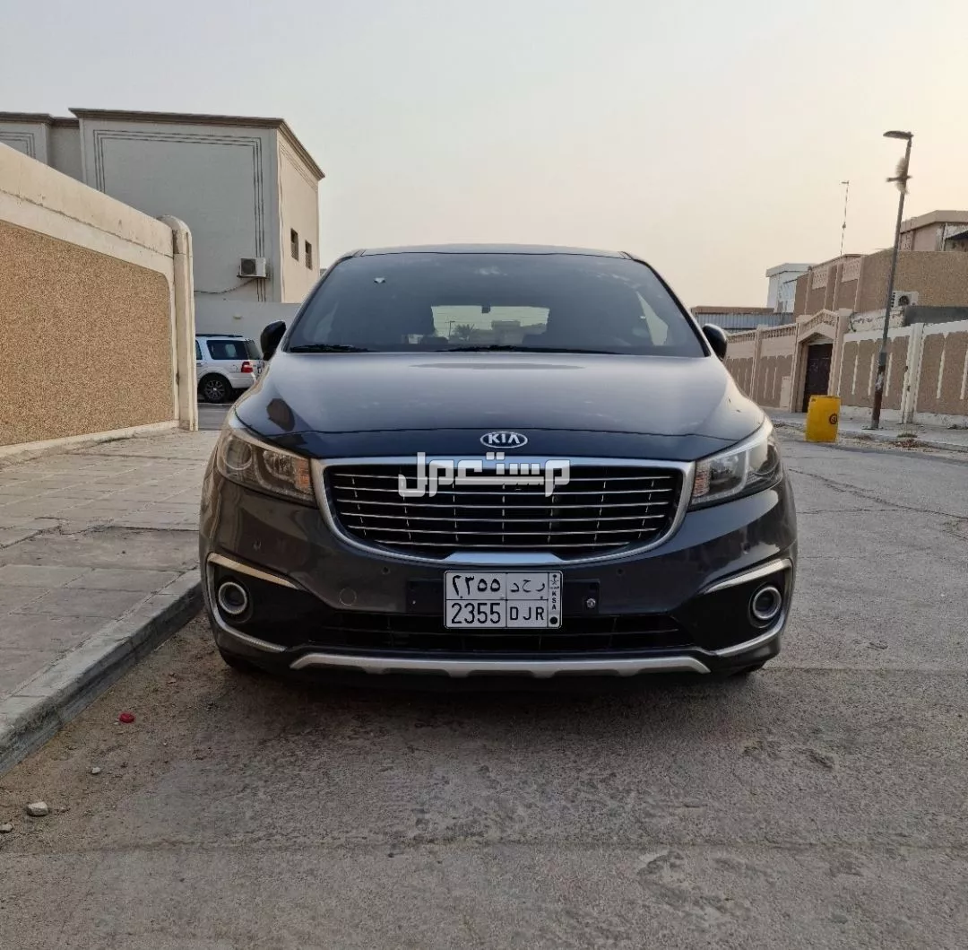 كيا كارنفال 2018 في الأحساء بسعر 50 ألف ريال سعودي