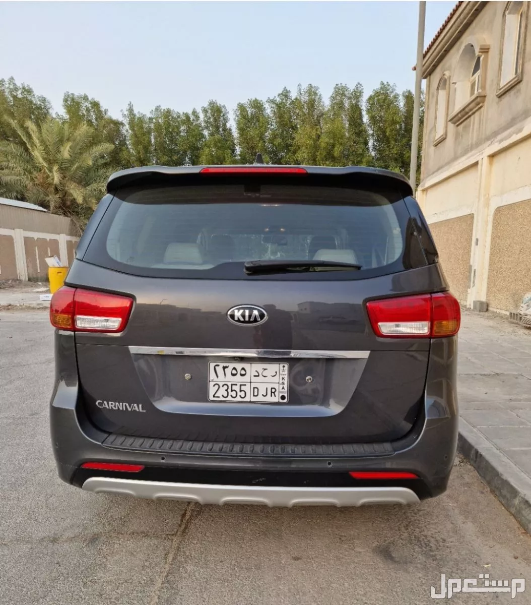 كيا كارنفال 2018 في الأحساء بسعر 50 ألف ريال سعودي