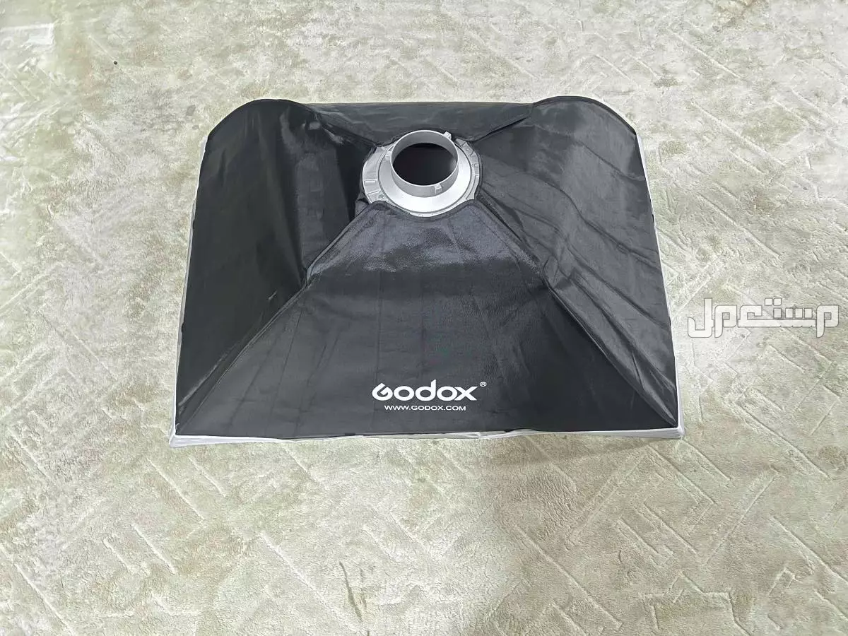 معدات تصوير /// godox DP1000 في العارضة بسعر 3500 ريال سعودي