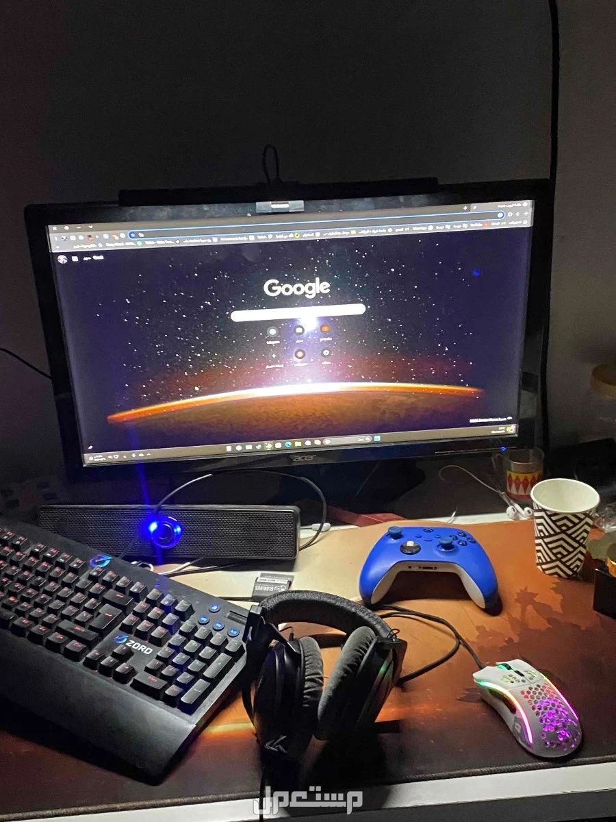 للبيع بي سي و شاشاه وكيبورد وماوس