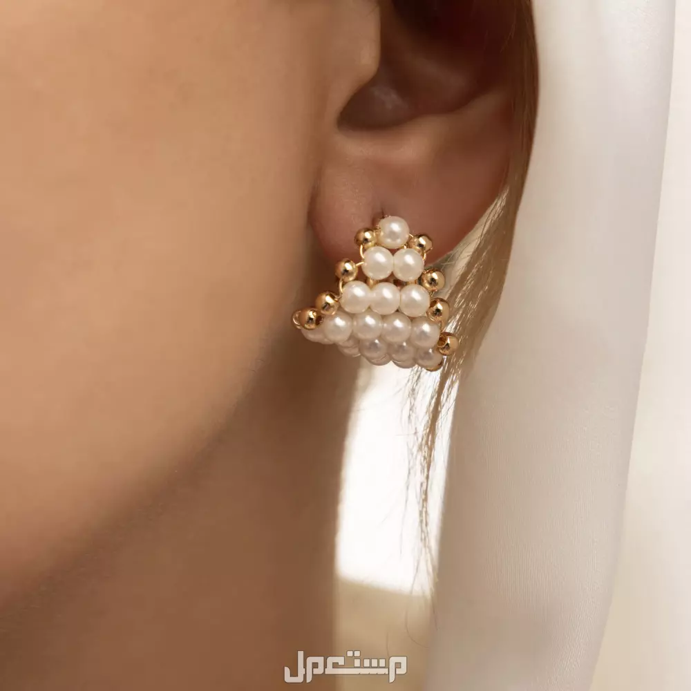 تفسير حلم الحلق الذهب في المنام للمتزوجه والعزباء ما تفسير الحلق الفالصو في المنام؟