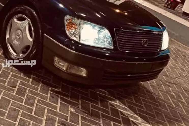 للبيع مكينه + قير + وجهية لكزس LS 400 موديل 2000وكاله نظيفه + اصطبات خلفيه وصدام وكاله  في خميس مشيط