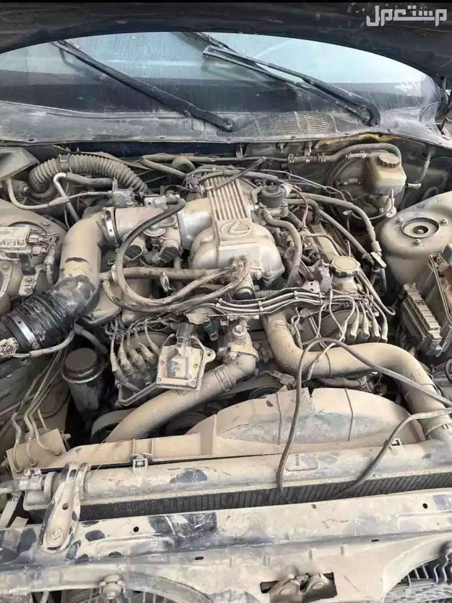 للبيع مكينه + قير + وجهية لكزس LS 400 موديل 2000وكاله نظيفه + اصطبات خلفيه وصدام وكاله  في خميس مشيط