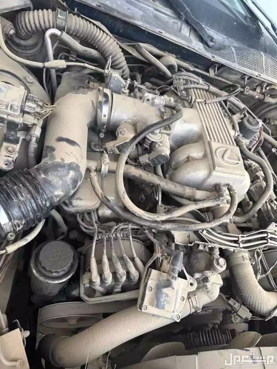 للبيع مكينه + قير + وجهية لكزس LS 400 موديل 2000وكاله نظيفه + اصطبات خلفيه وصدام وكاله  في خميس مشيط