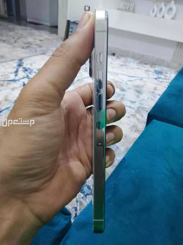 ايفون 13 برو ماكس البطاريه 87 المساحه 256 التلفون مفهوش اي  حاجه