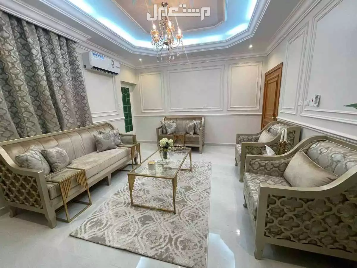 للبيع كنب في جدة بقيمة 1200 ريال