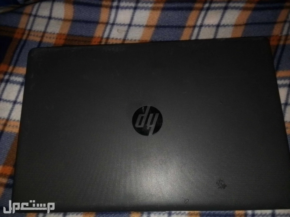 اسم لاب توب DESKTOP-97TR3CA لاب توب نضيف مافي مشاكل ماركة hp و في شوية خدوش من ورا