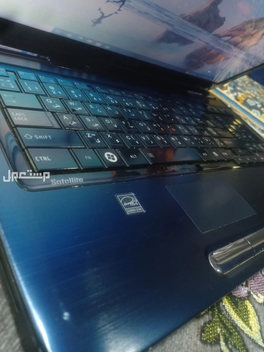 "لابتوب Toshiba بشاشة 17 بوصة، معالج AMD A6، رامات 16 جيجا، وكارت شاشة خارجي – أداء خرافي!"