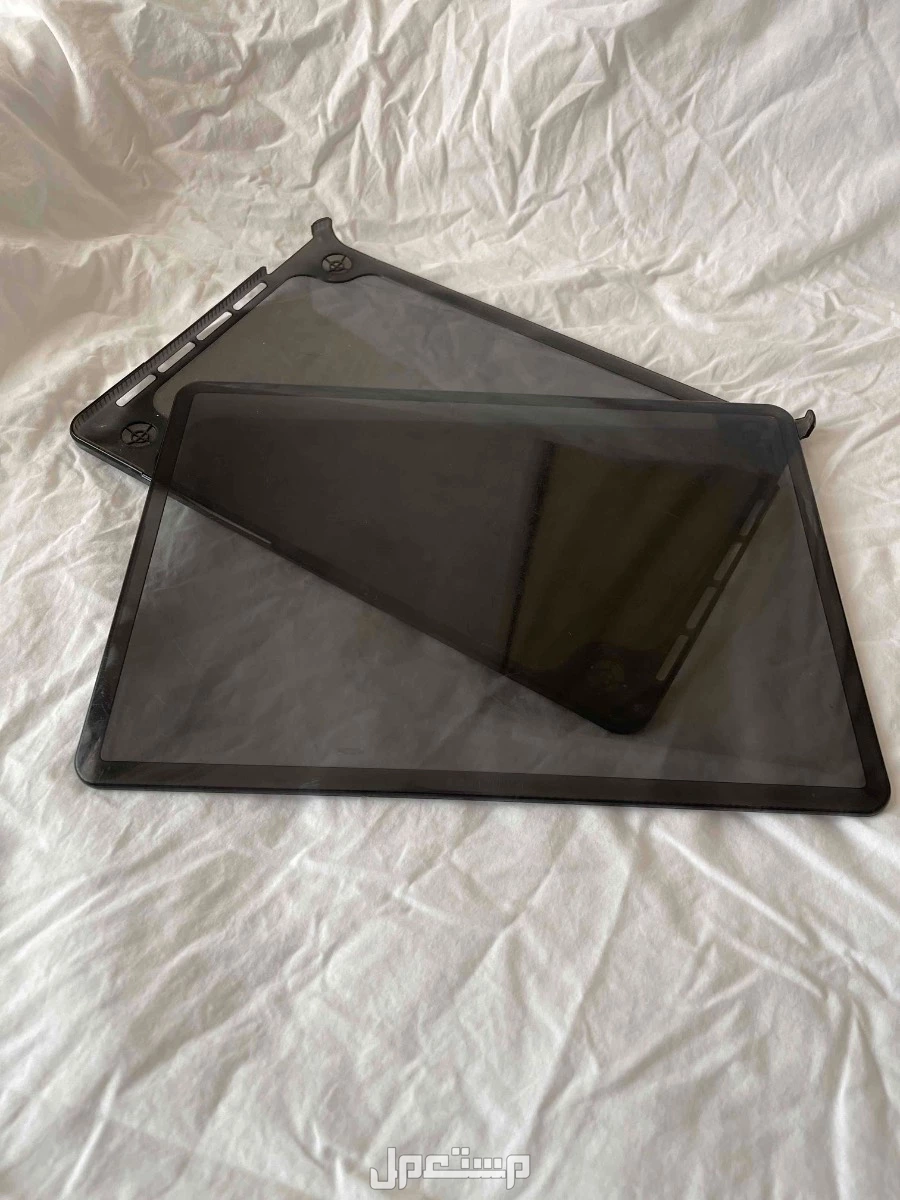 ابل ماك بوك برو MacBook Pro M2