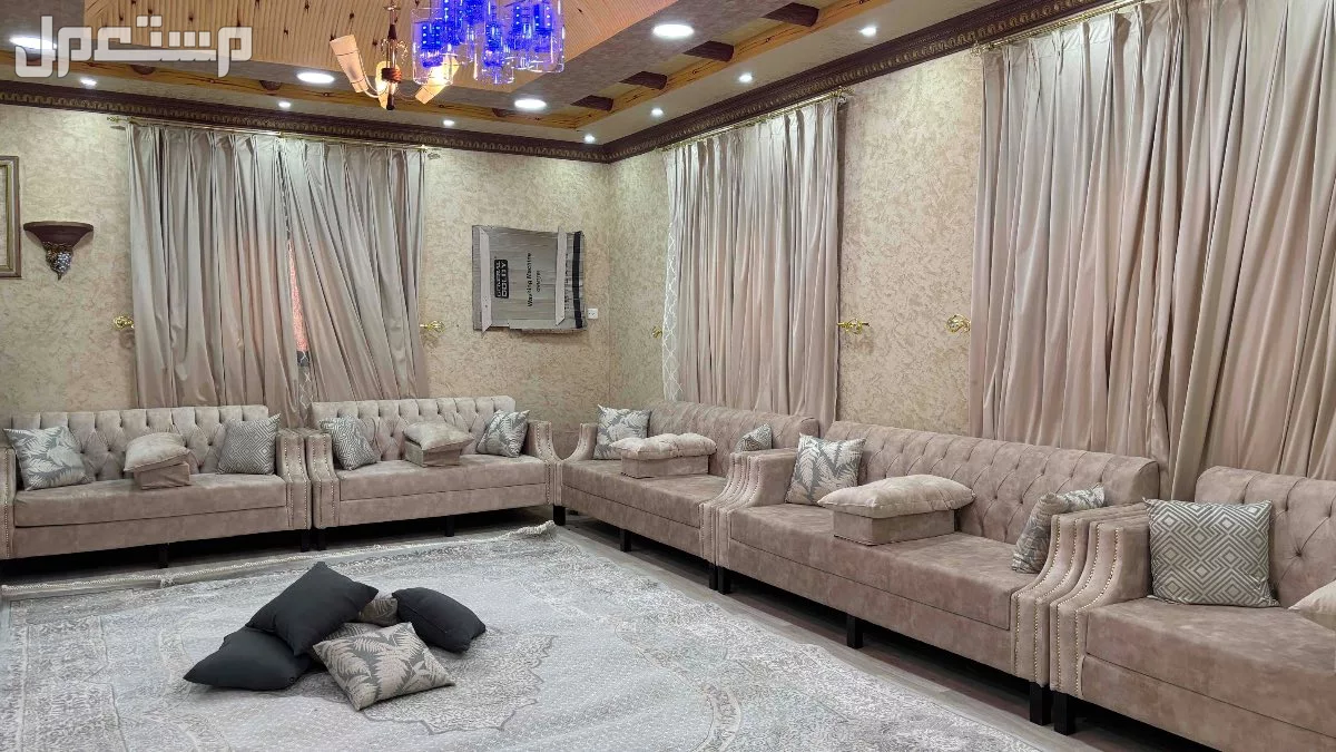 للبيع اثاث مجلس نظيف في نجران 1