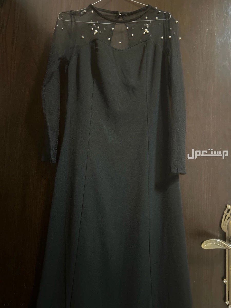 فستان سهره اسود مع لؤلؤ في محافظة بلقرن بسعر 100 ريال سعودي