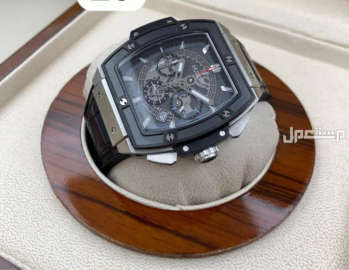ساعة هوبلت مربع هدايا رجاليه مميزة لطلب وتساب
0558054211