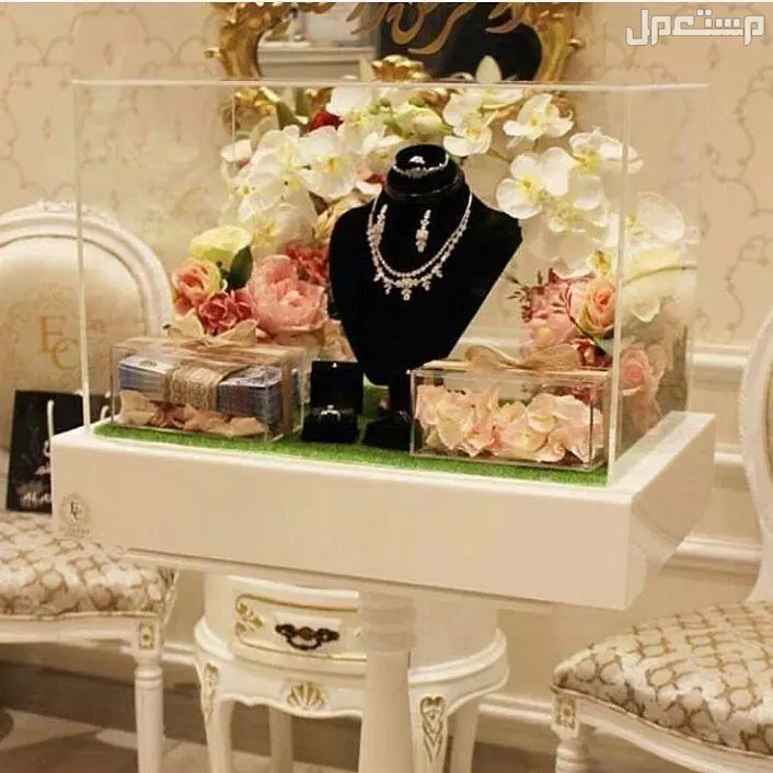 10 أفكار هدايا عروس في أول زيارة..​ مميزة وغير تقليدية أفكار هدايا فخمة للعروس