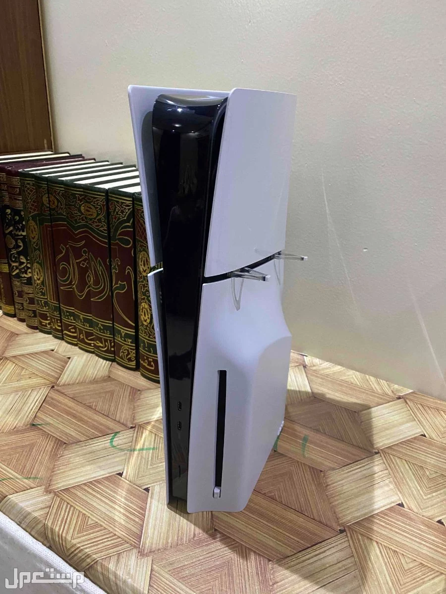 سوني 5 سليم نسخة (سيدي) للبيع في الرياض بسعر 2000 ريال سعودي