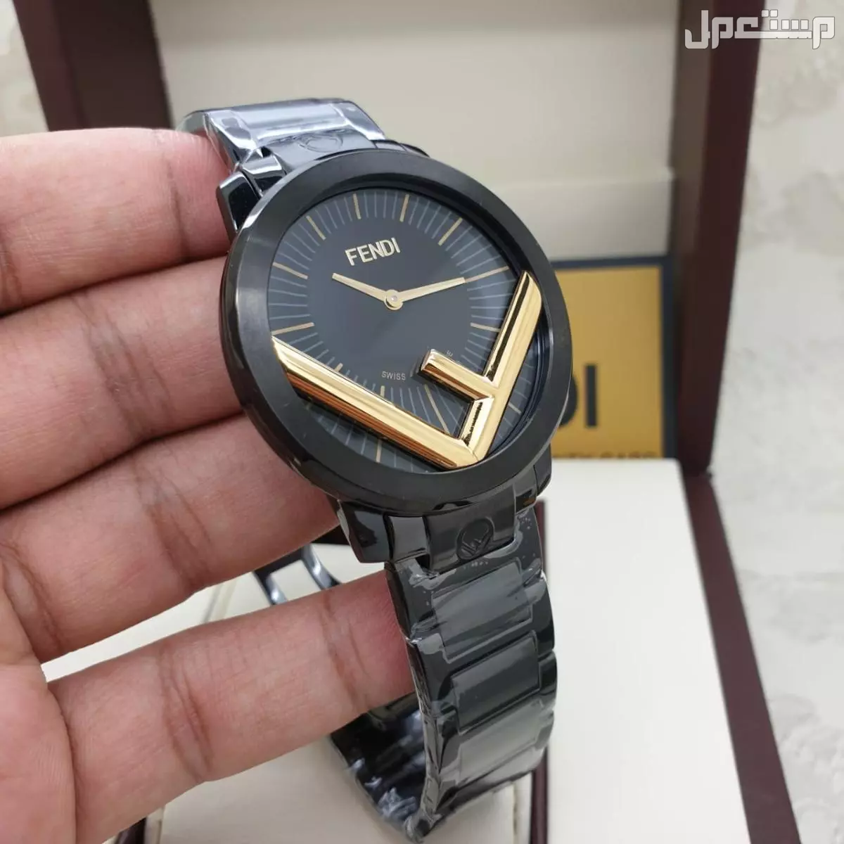 ساعة فندي رجالي هديه رجاليه مميزه لطلب وتساب
0567420275
