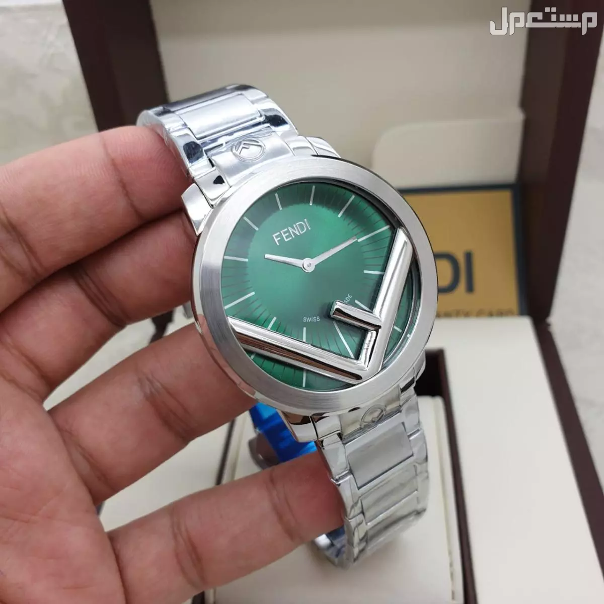 ساعة فندي رجالي هديه رجاليه مميزه لطلب وتساب
0567420275