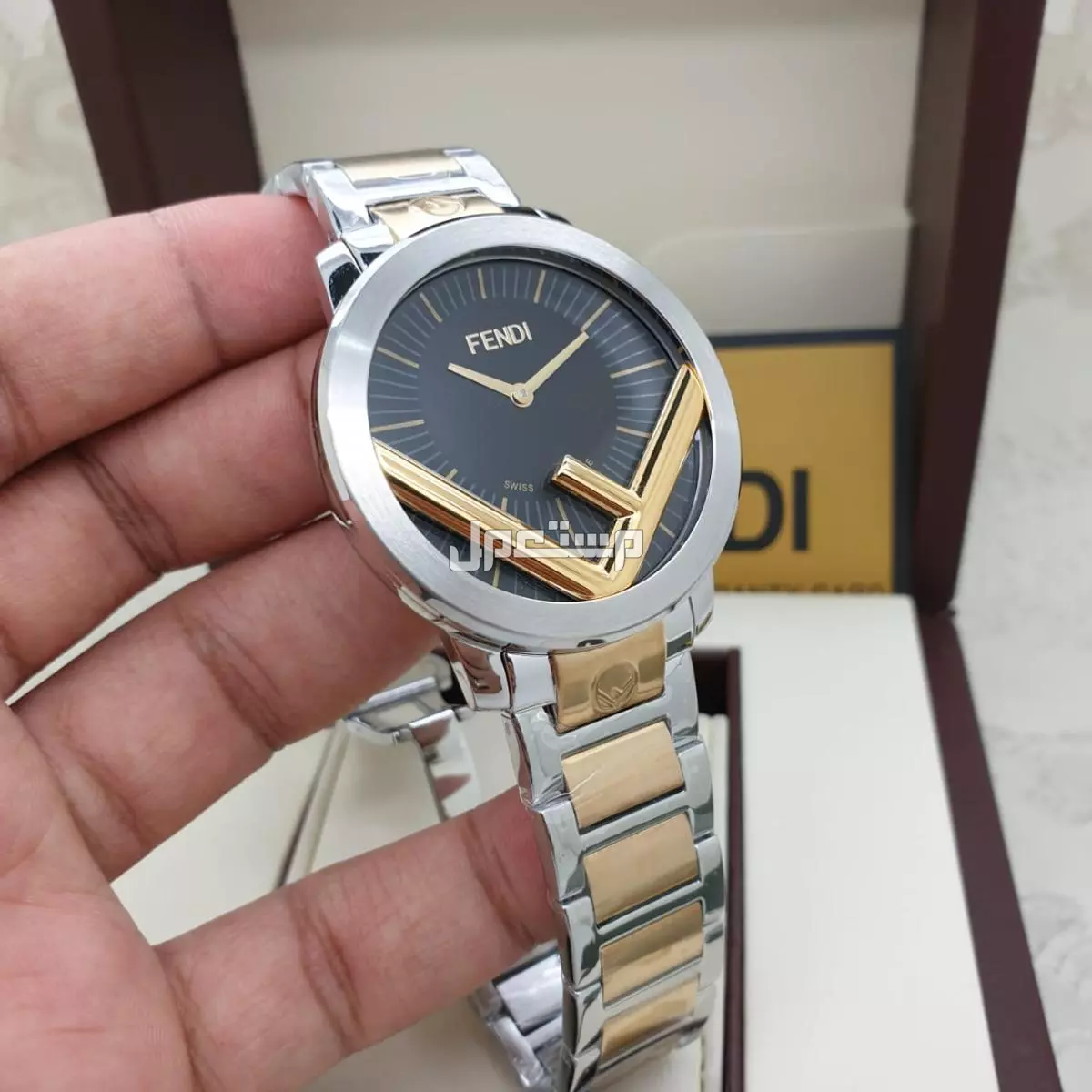 ساعة فندي رجالي هديه رجاليه مميزه لطلب وتساب
0567420275