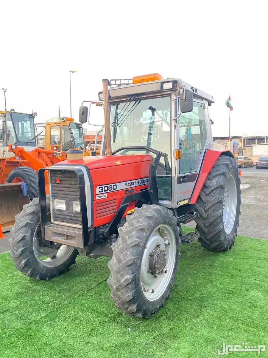 جرار ماسي فيرغسونMASSEY FERGUSON 3060
