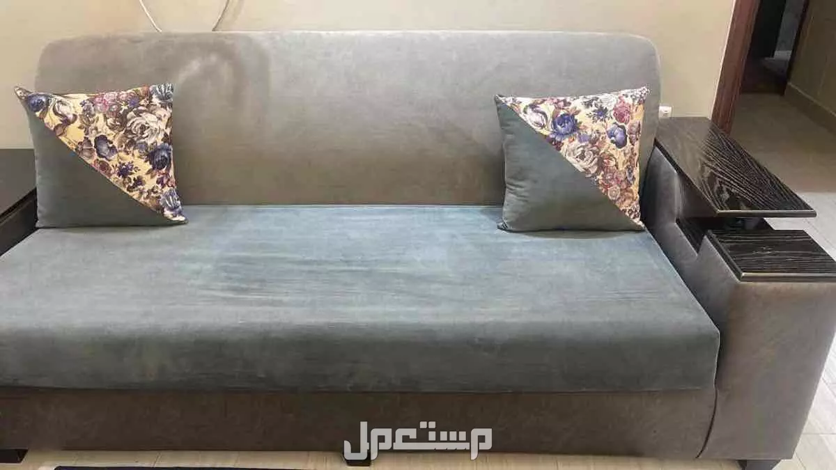 كنب للبيع  في جدة بسعر 600 ريال سعودي