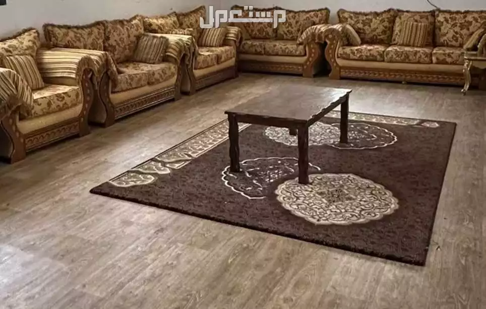 خميس مشيط كنب للبيع مستعمل السعر 500 الموقع الرونه
