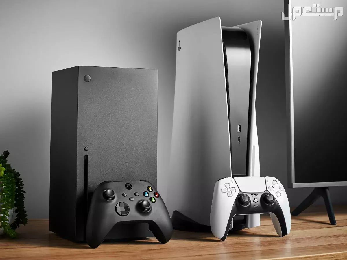 مقارنة شاملة بين بلاي ستيشن وإكس بوكس.. أيهما أفضل؟ ما الذي يميز PS عن Xbox؟