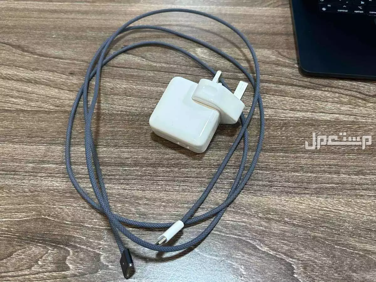ابل ماك بوك اير M3 2024 256gb "15  ازرق فلكي جديد مع ضمان اكسترا 3س
