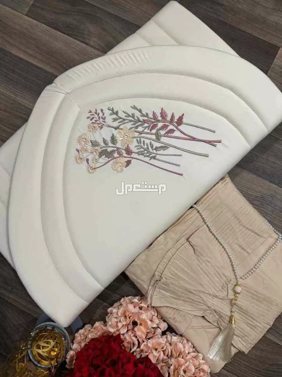 🌹عروضنا مستمره 🌹اطقم صلاة نسائي بناتي خامه نظيفه 🌹موديل جديد 🌹الطقم يتكون من 🌹سجاد صلاة مبطن اثنين سنت 🌹شرشف صلاة قطن مكسر 🌹سبحه 🌹