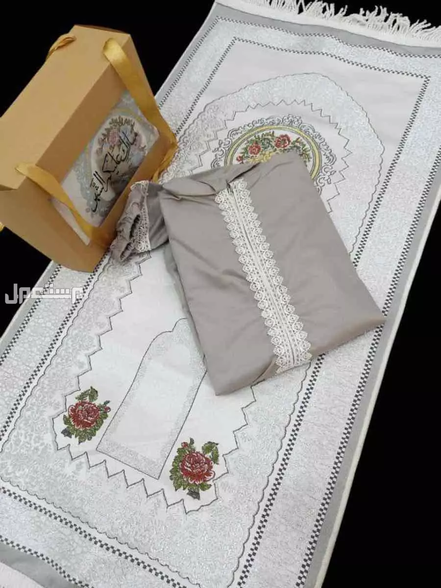 🌹عروضنا مستمره 🌹اطقم صلاة نسائي بناتي خامه نظيفه 🌹موديل جديد 🌹الطقم يتكون من 🌹سجاد صلاة مبطن اثنين سنت 🌹شرشف صلاة قطن مكسر 🌹سبحه 🌹
