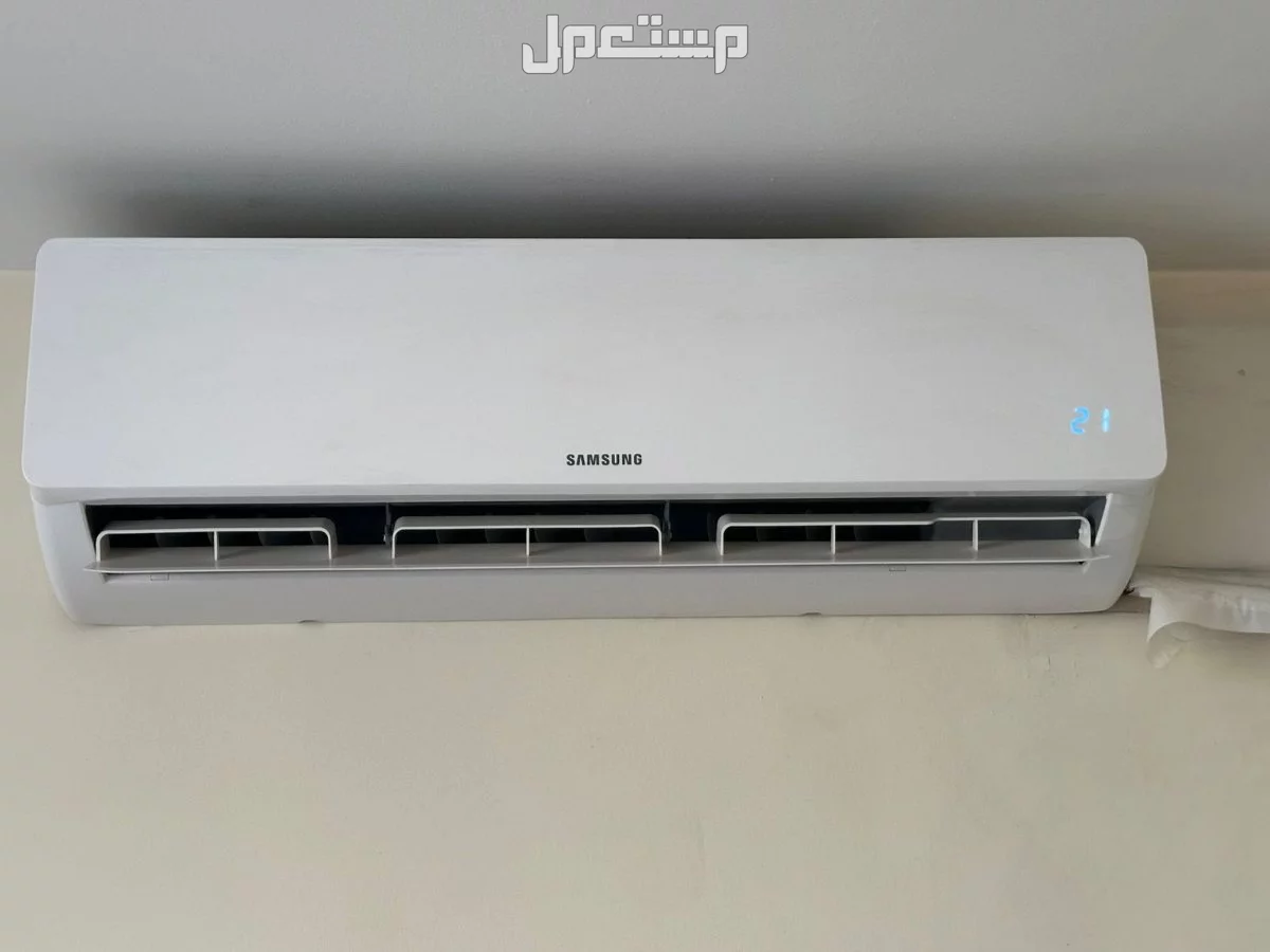 للبيع فرن غاز صناعة برتغالية و 4 مكيفات بحالة ممتازه مكيف سامسونج 24000 وحده / بارد فقط / استعمال 6 شهور فقط / بحالة الجديد / 1500