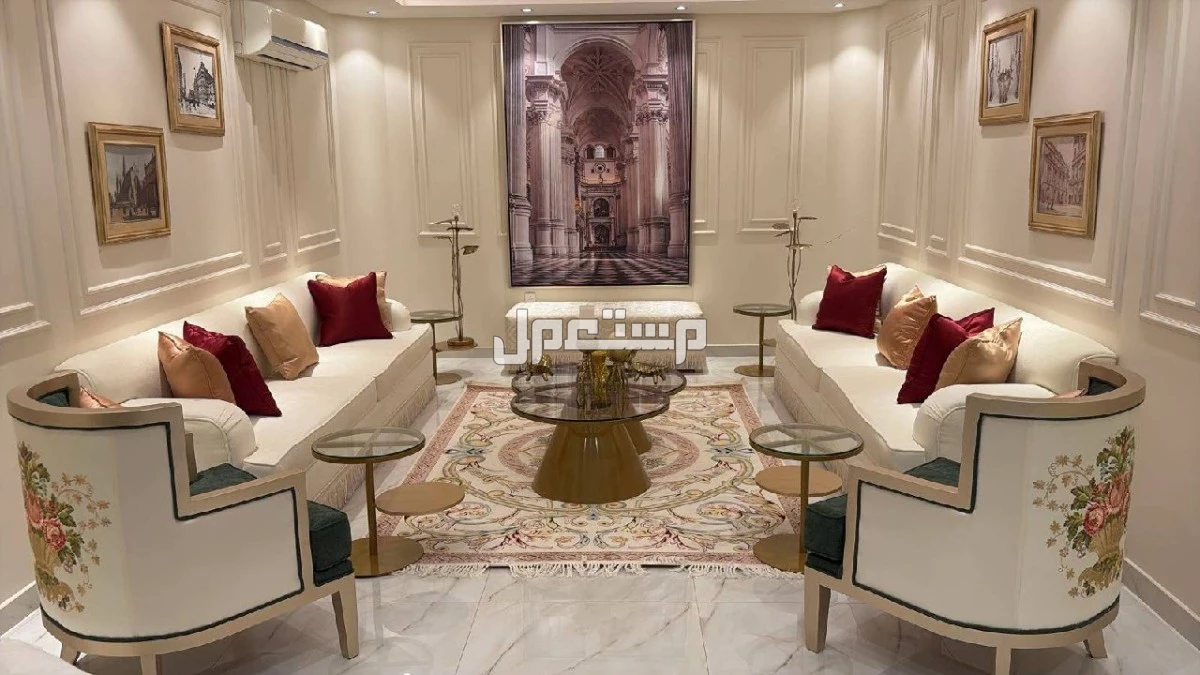 كنب كلاسيكي  في جدة بسعر 3 آلاف ريال سعودي