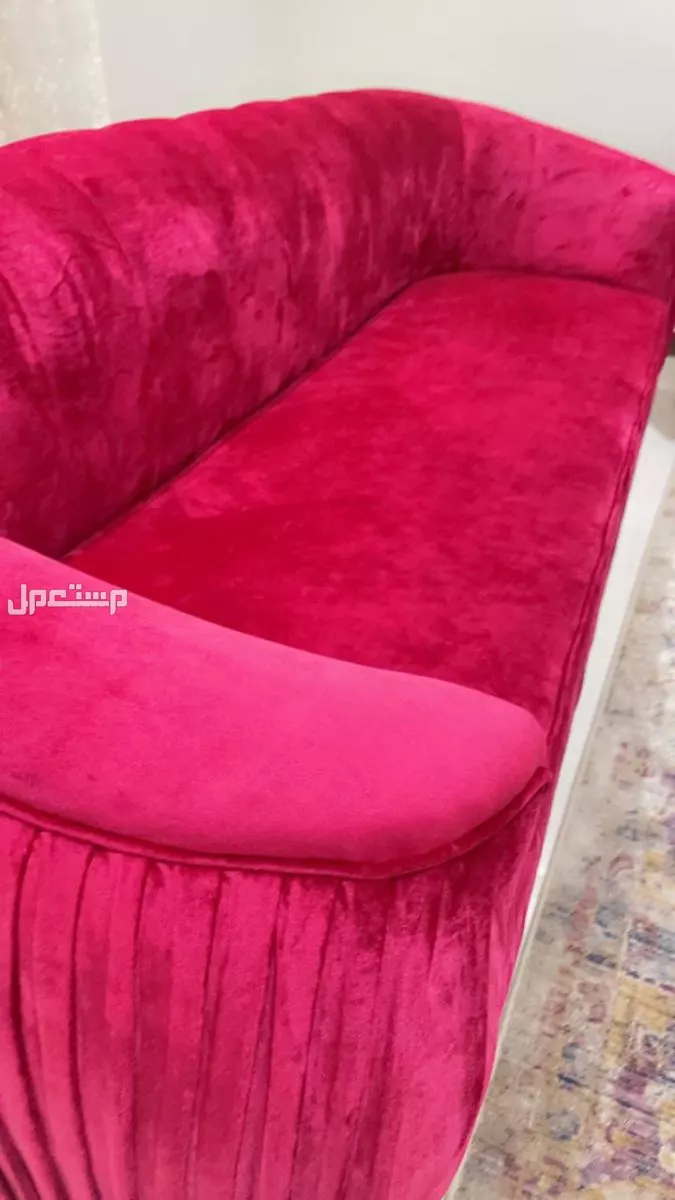 كنب جديد للبيع بس في الرياض بسعر 2500 ريال سعودي