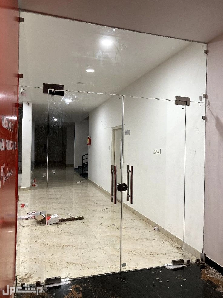 تركيب زجاج سكريت زجاج سكريت جميع أعمال زجاج السيكوريت