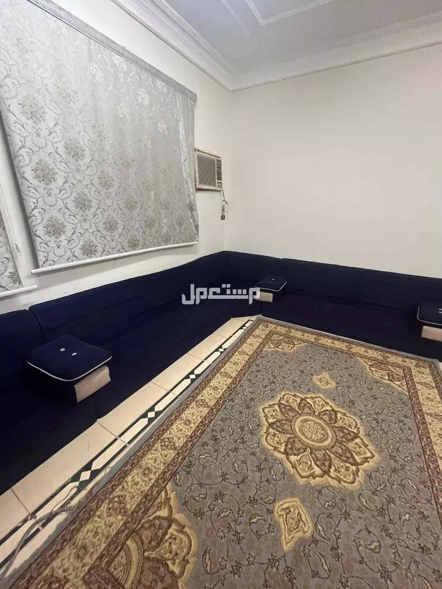 كنب ارضي في جده السعر 760  في جدة بسعر 760 ريال سعودي كنب ارضي مستعمل في جده