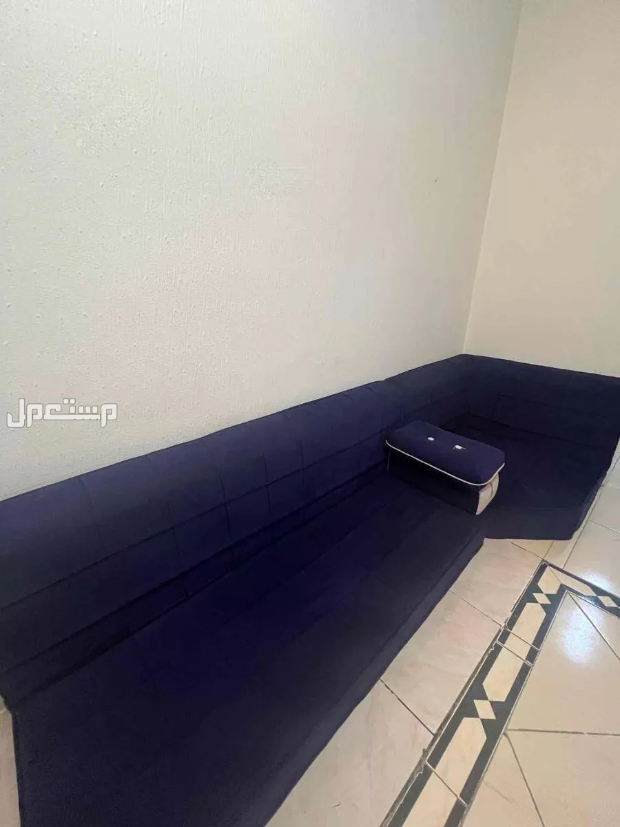 كنب ارضي في جده السعر 760  في جدة بسعر 760 ريال سعودي