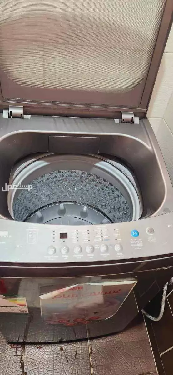 غرفة نوم كبيرة وغسالة ملابس هام 8 ك