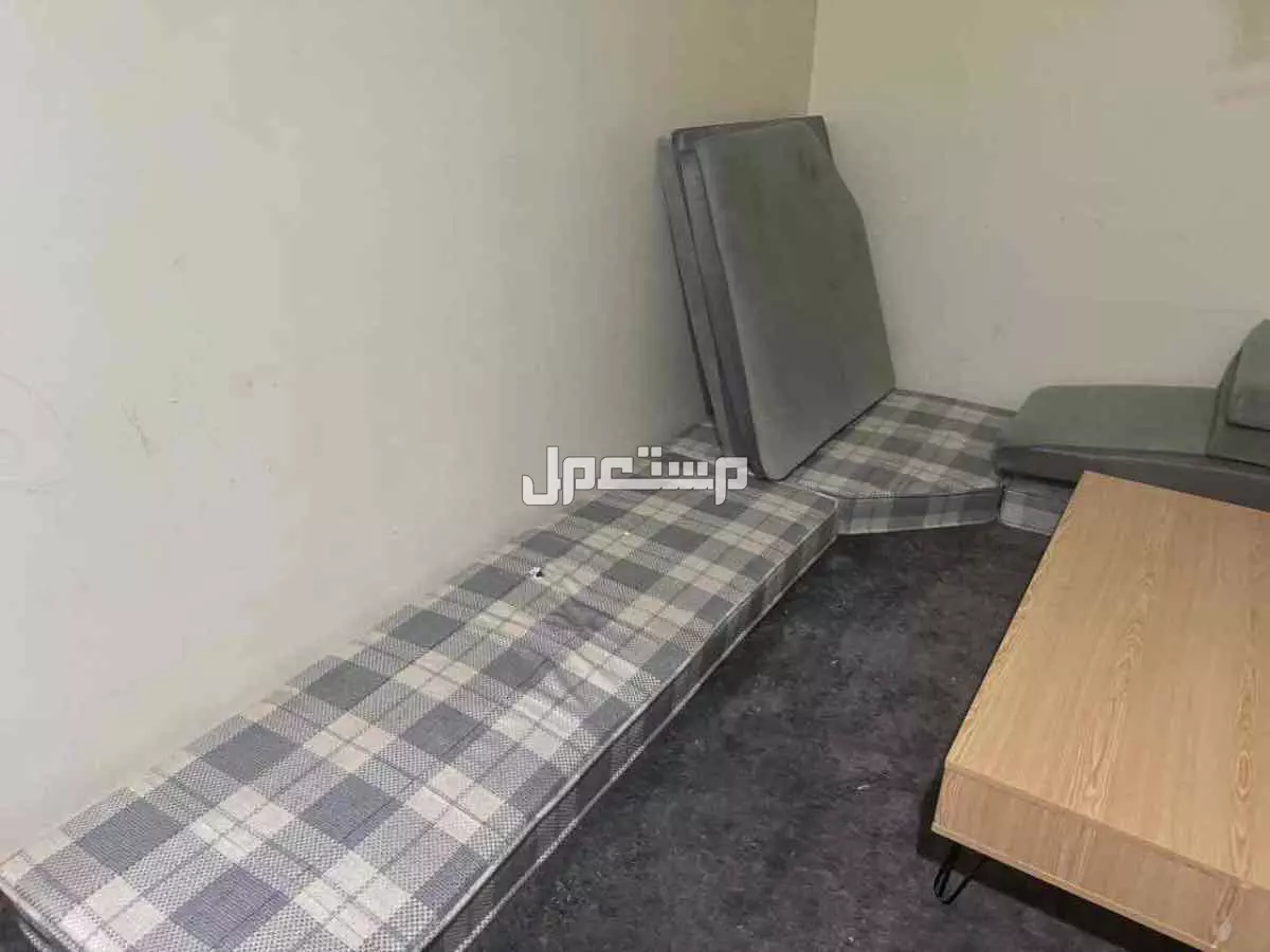 اثاث منزلي للبيع مستعجل غرفة نوم كامله