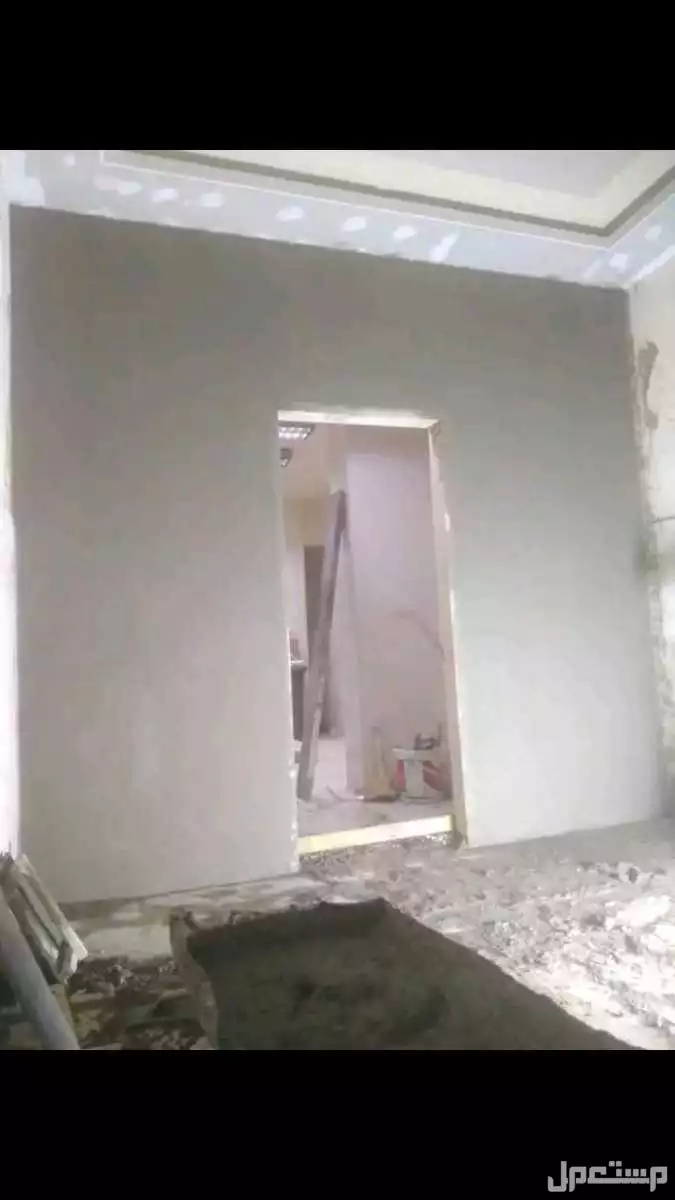 عمال ترميم وصيانة بجميع أنحاء الرياض