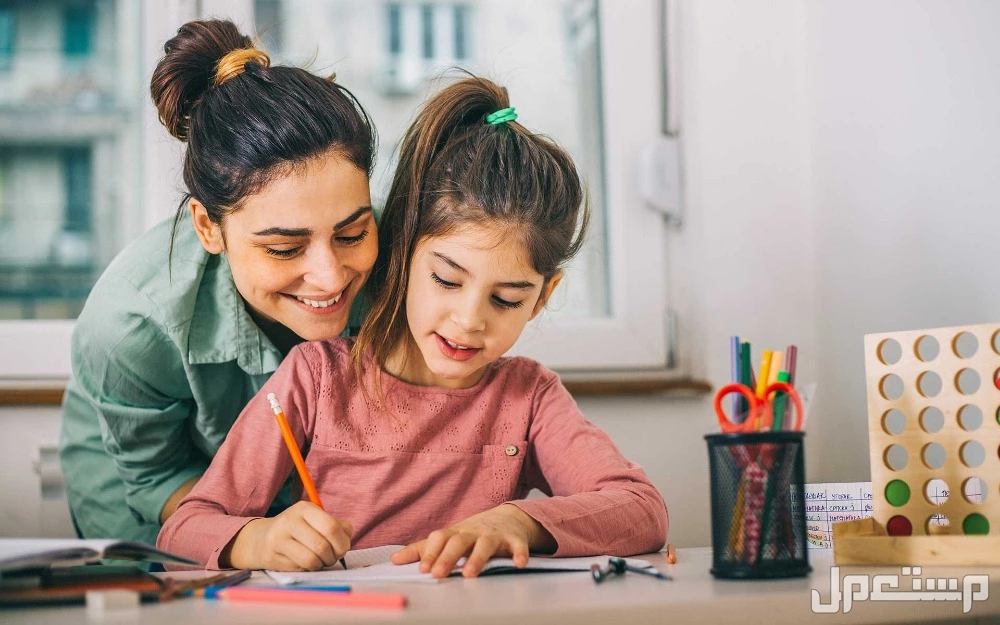 أجمل قصيدة عن الأم مكتوبة سهلة ومميزة دور الأم