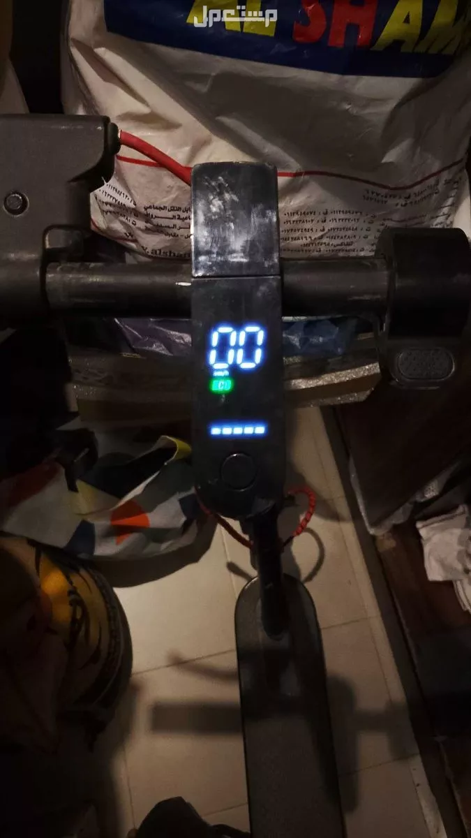 سكوتر شاومي كهربائي سرعته 70 و معاه شاحن ب 700 قابل للتفاوض
