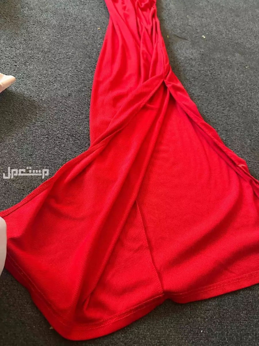 فساتين سهرة مستعمله صغار ومبار