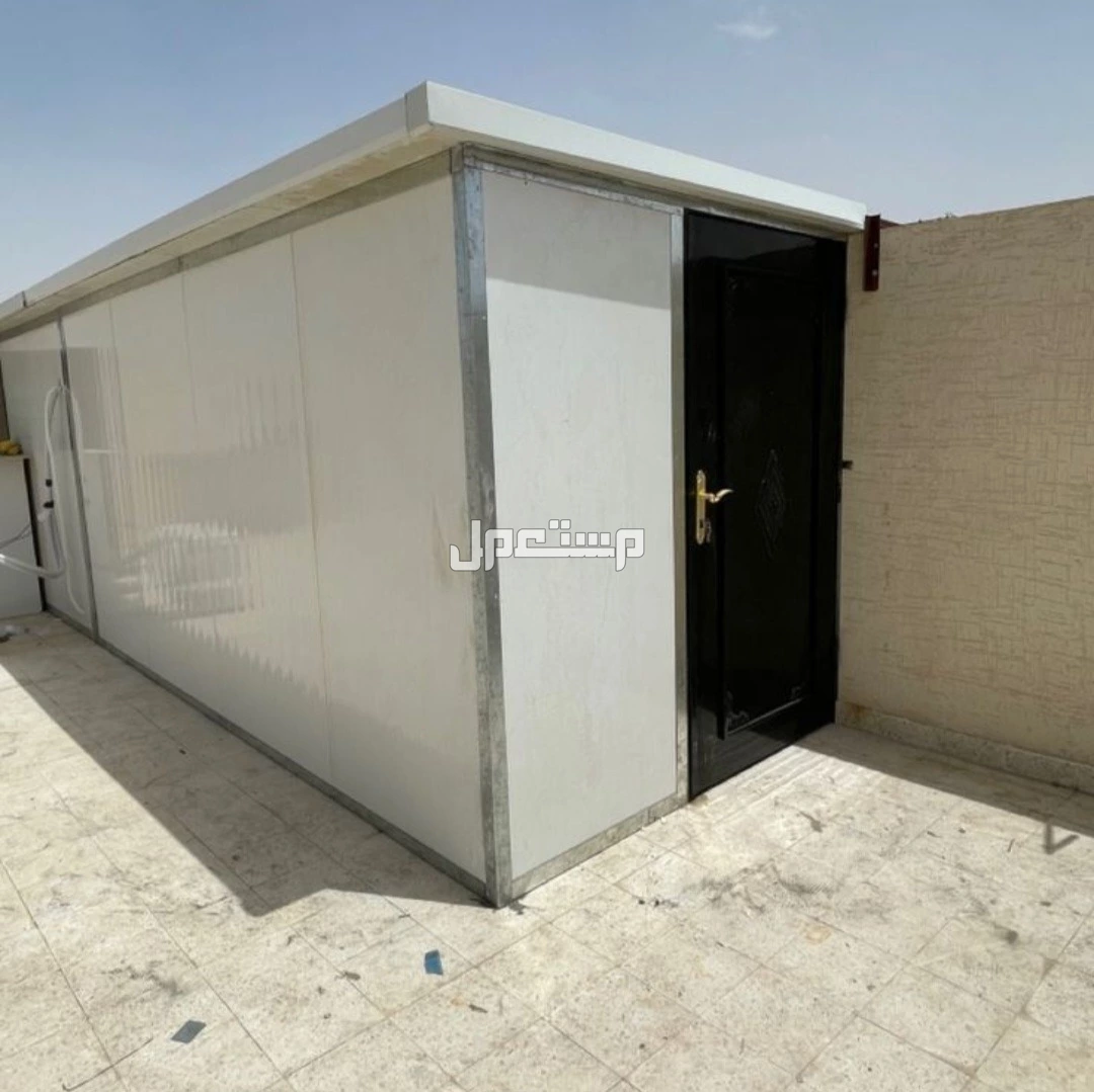 توريد وتركيب ساندوبتش بانل وجميع اعمال الهناجر والمستودعات في الرياض بسعر 160 ريال سعودي