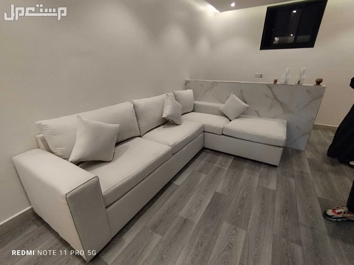 تنجيد كنب ومجالس وتفصيل ستاير وغرف نوم احدث الموديلات واسعار تناسب الجميع اتصل بنا يصلك مندوبنا اينما كنت