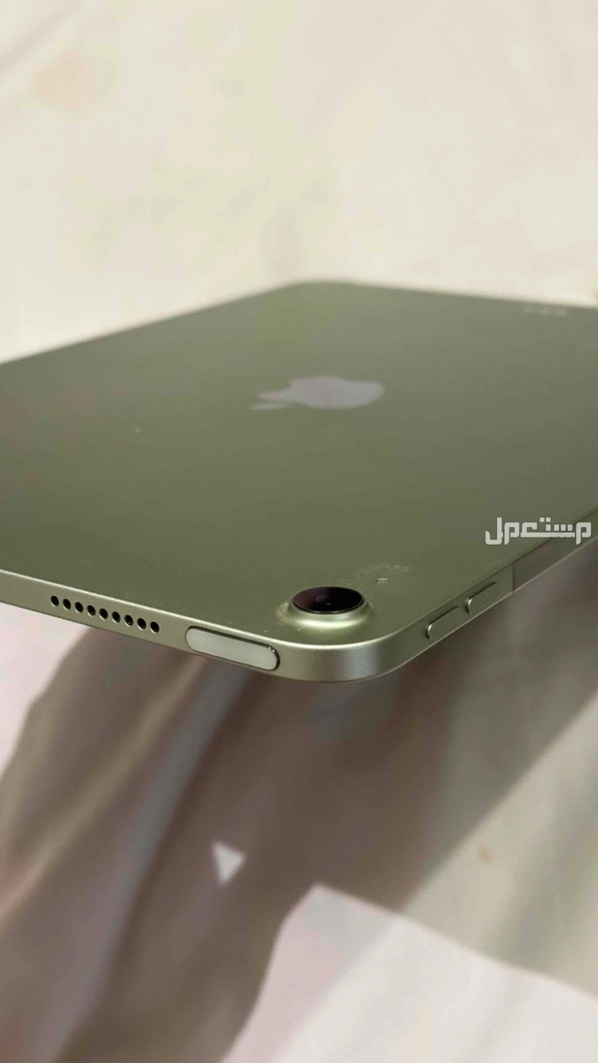 ايباد اير الجيل الرابع نظيف للبيع