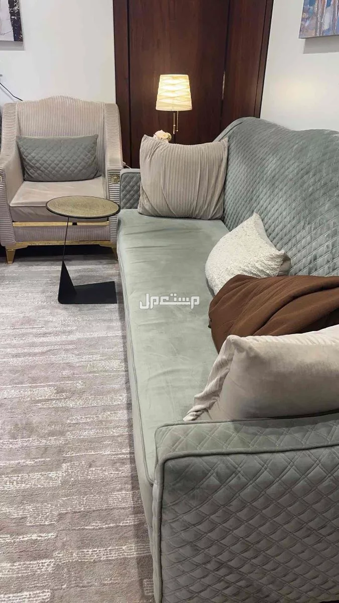 كنب فخم وغسالة ملابس للبيع في خميس مشيط