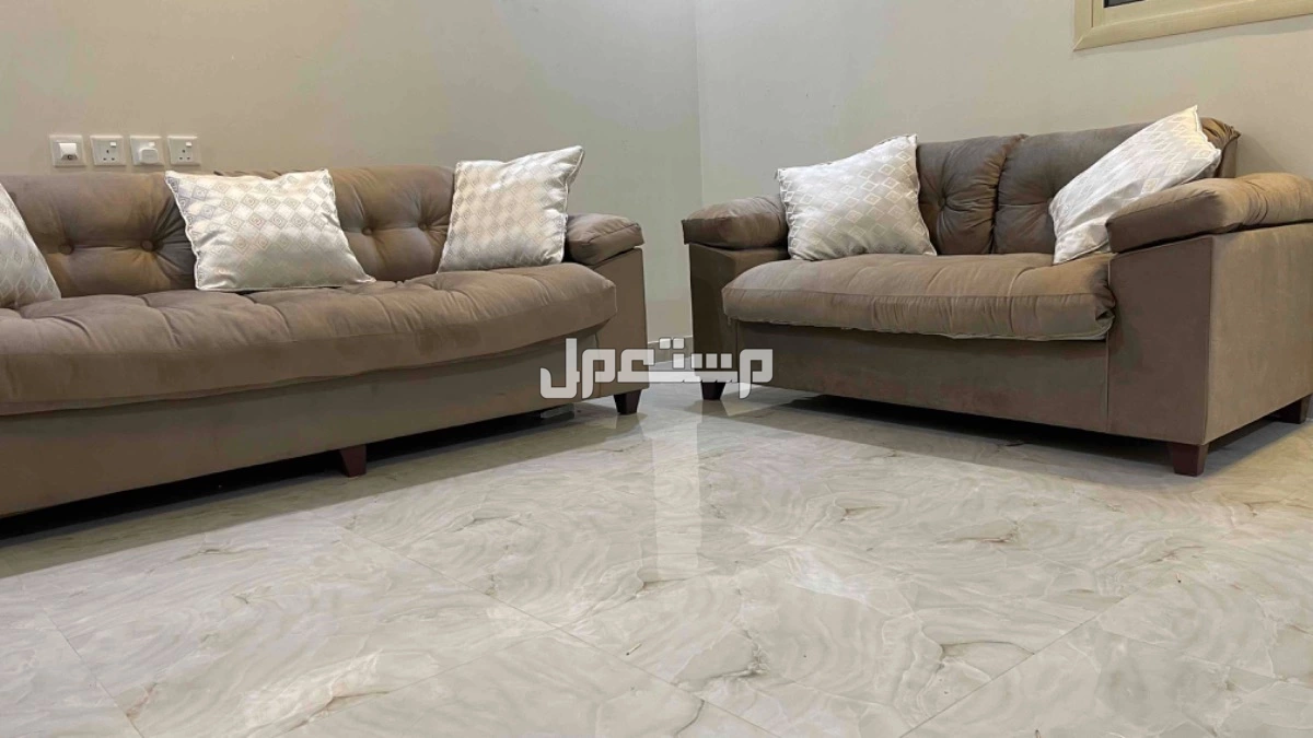 كنب جديد  في المجمعة سعر البيع 2000