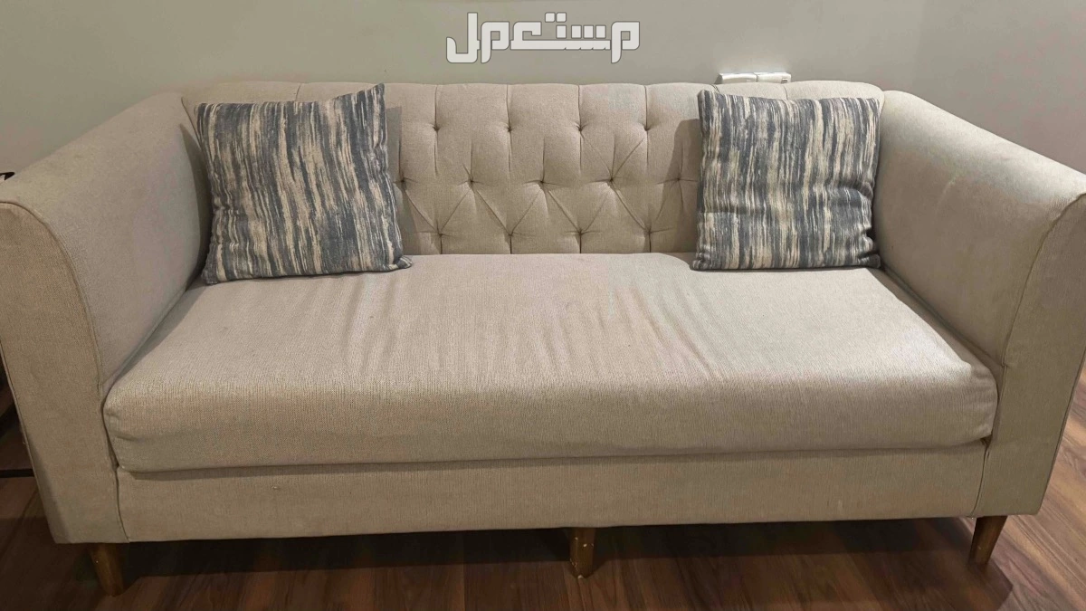 للبيع كنبات اثاث مستعمل 3500 اصلي  في الرياض بسعر 3500 ريال سعودي