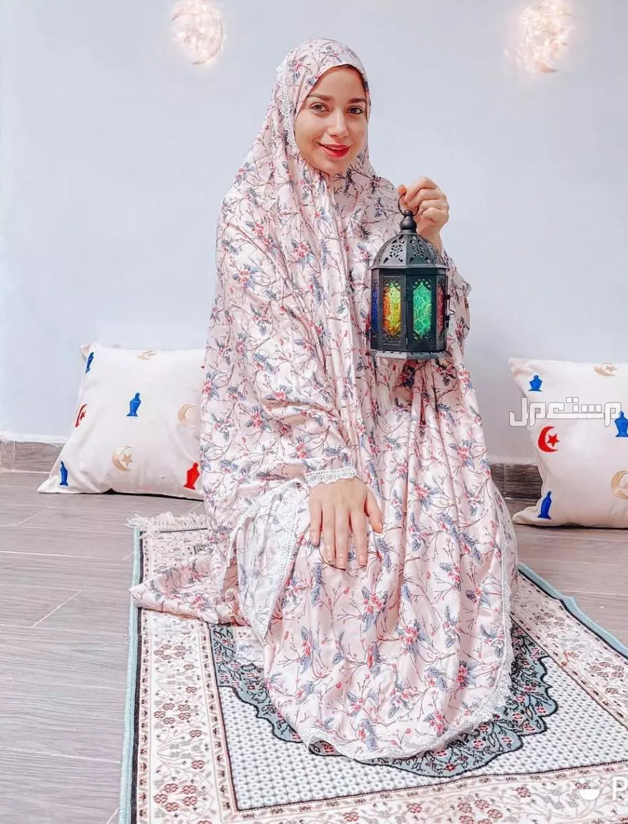 عبايات رمضان 2025 للصلاة: موديلات عصرية ومريحة تلائم شهر العبادة عبايات صلاة رمضان 2025