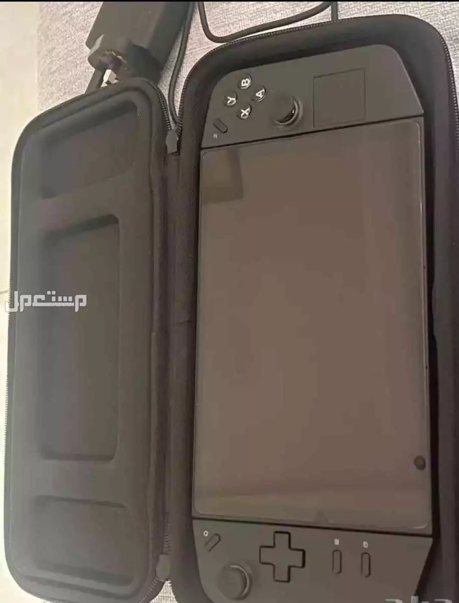 جهاز Legion go series console ماركة لينوفو في الرياض بسعر 2500 ريال سعودي