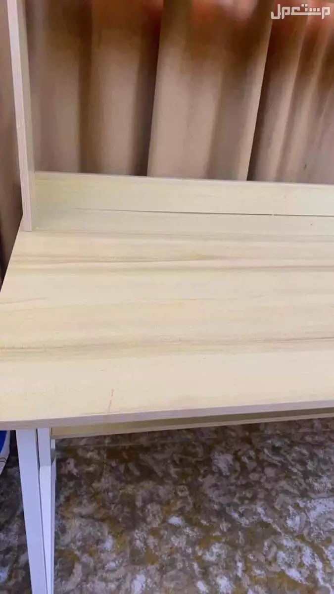 للبيع طاوله او مكتب دراسي نظيف في مكه